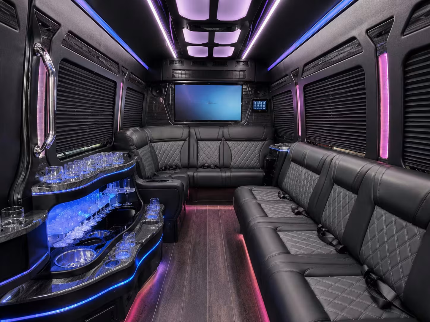 bus rental options for el paso trips