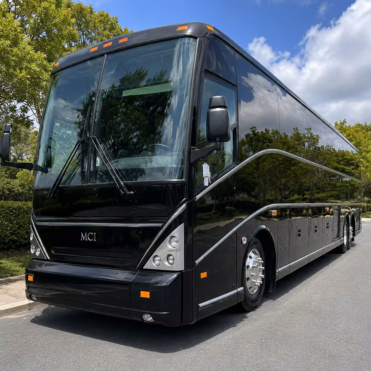 construction crew shuttles and government charters in el paso