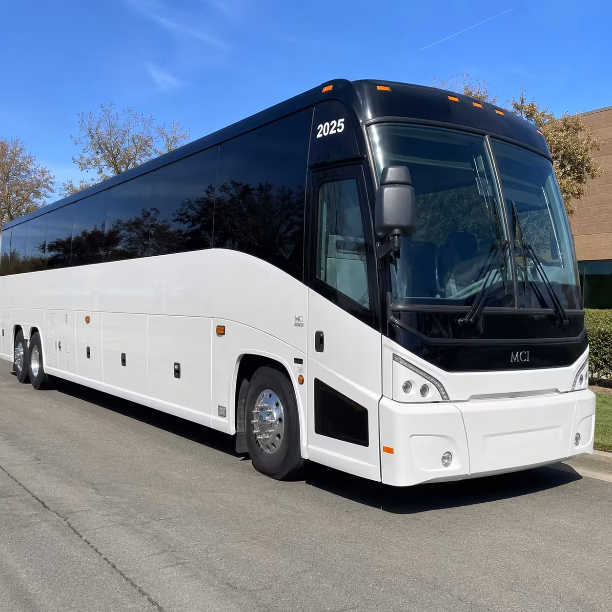 el paso concert shuttle buses to don haskins and abraham chavez